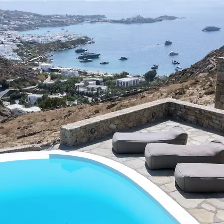 빌라 Ammonite With Heated Pool By Diles *