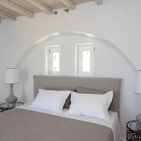 빌라 Ammonite With Heated Pool By Diles *