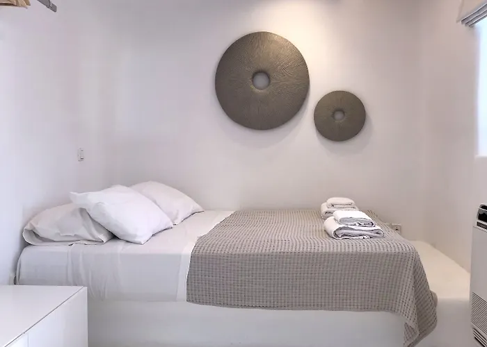 Ammonite With Heated Pool By Diles *