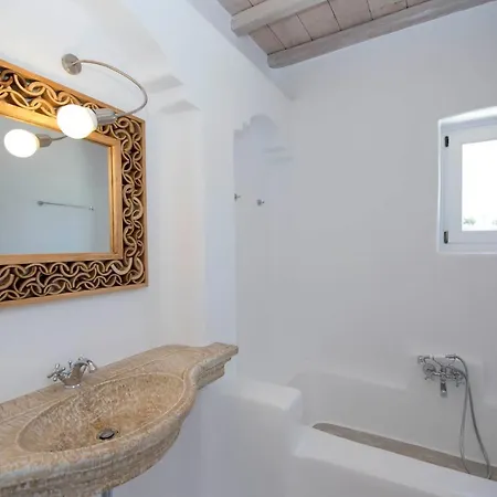 Villa Ammonite With Heated Pool By Diles Psarou (Mykonos)