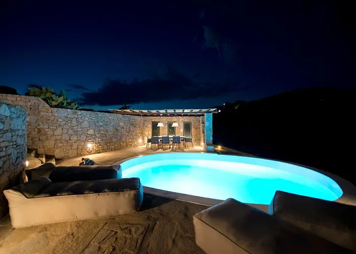 Vila Ammonite With Heated Pool By Diles